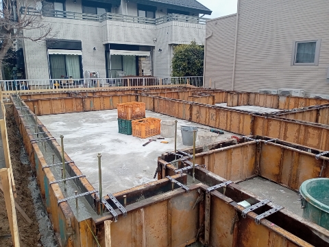 立上りコンクリート