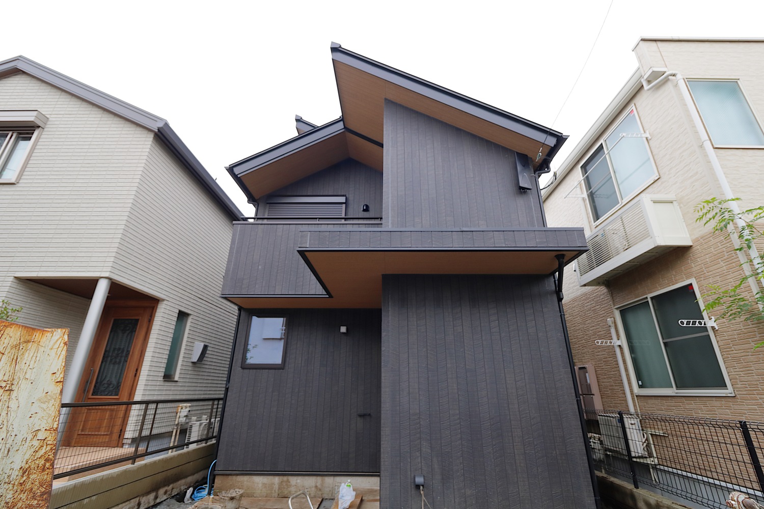 外壁 外観の写真集 東京で注文住宅を建てるなら吉祥寺の工務店ジェネシスへ 外壁 外観の写真集 東京で注文住宅を建てるなら吉祥寺の工務店ジェネシスへ